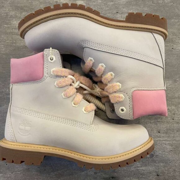 TIMBERLAND WOMEN'S  PREMIUM 6 IN LACE WATERPROOF BOOT NATURAL NUBUCK A2HR8-EX4 - Picture 5 of 10